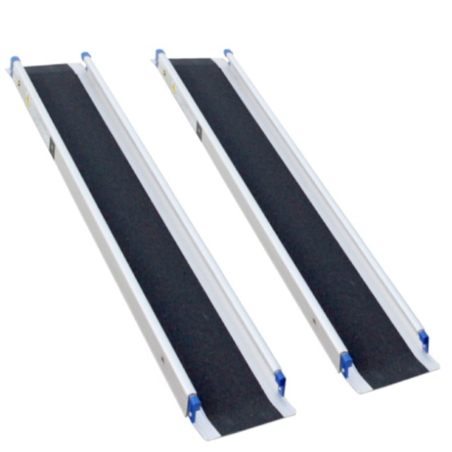 MSR111 Telescopic Ramps-Photoroom